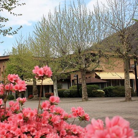 Albergo Ristorante Cicin Casale Corte Cerro Exterior foto